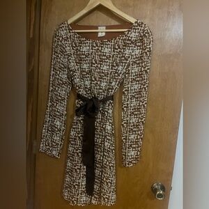 H&M Chocolate and Cream Long Sleeve Dress